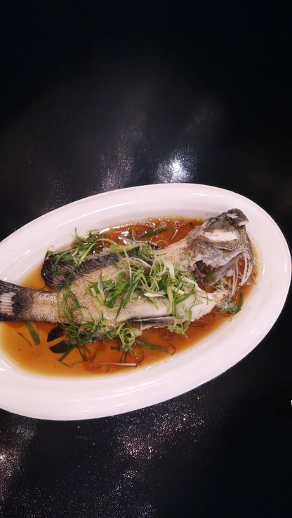 [堂食限定] 豪華鯉魚門生猛海鮮十道菜套餐 每位只需$688 (四位起)